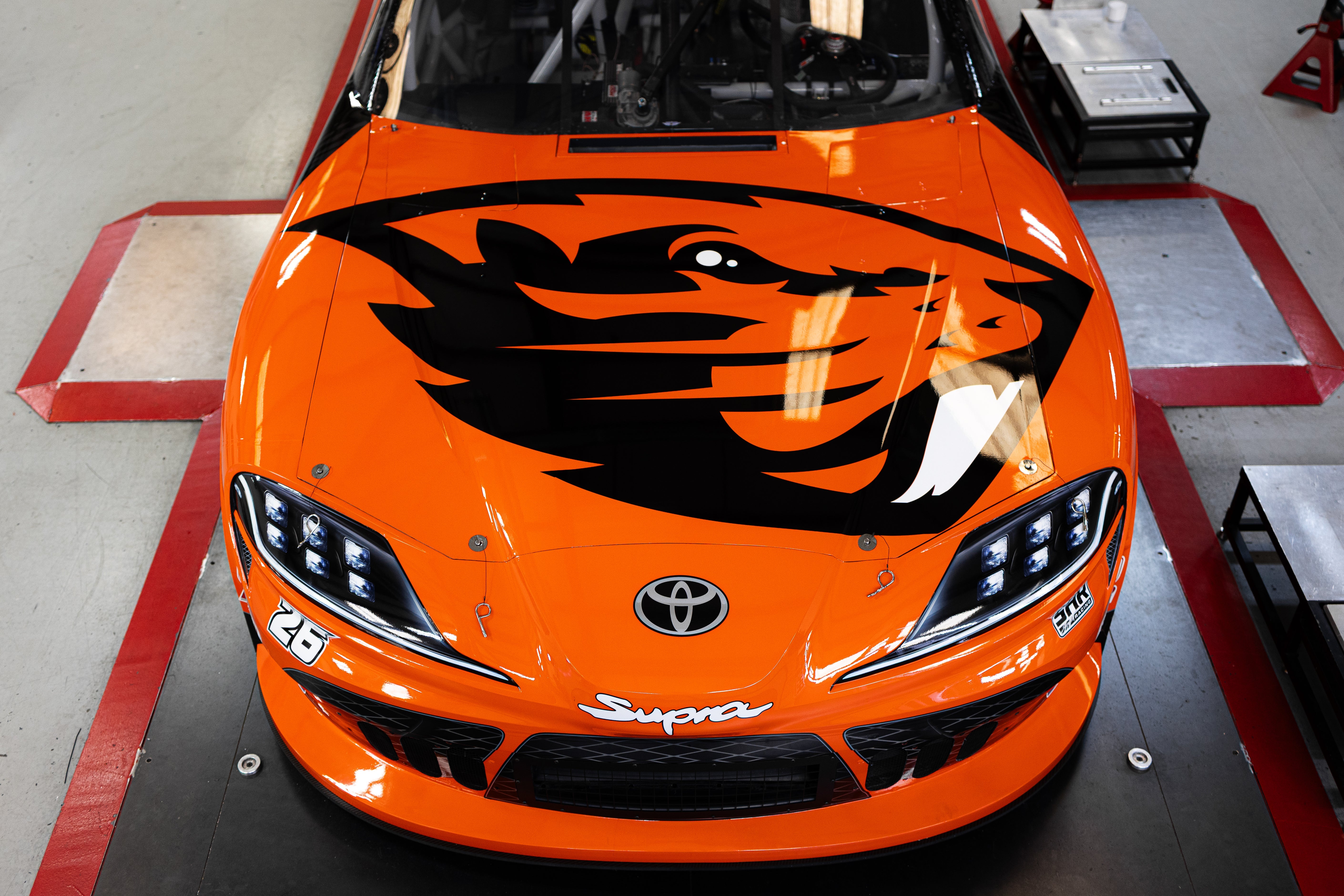Sam Hunt Racing and Dean Thompson Align with Oregon State University for Home-State Pacific Office Automation 147